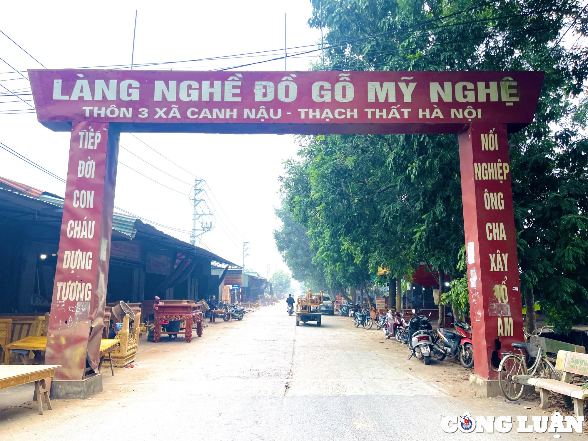 lang-nghe-do-go-canh-nau-noi-tinh-hoa-do-thu-cong-my-nghe-dat-bac-113224973.jpg